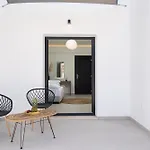 Cuore Santo 公寓式酒店 费拉