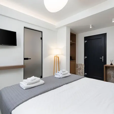 Cuore Santo 4* Fira (Santorini)