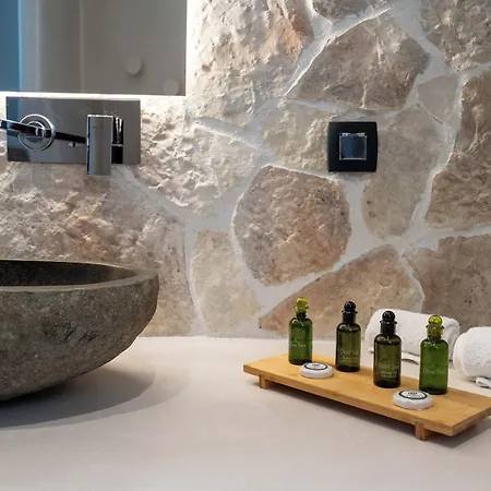 Aparthotel Cuore Santo Fira (Santorini)