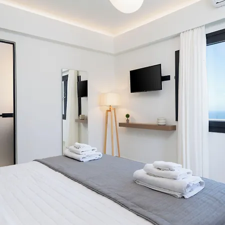 Aparthotel Cuore Santo Fira (Santorini)