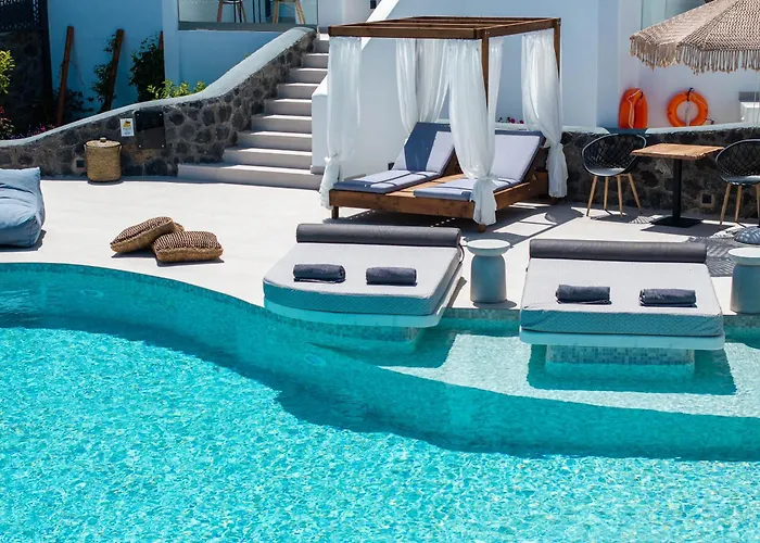 Cuore Santo Aparthotel Fira (Santorini)